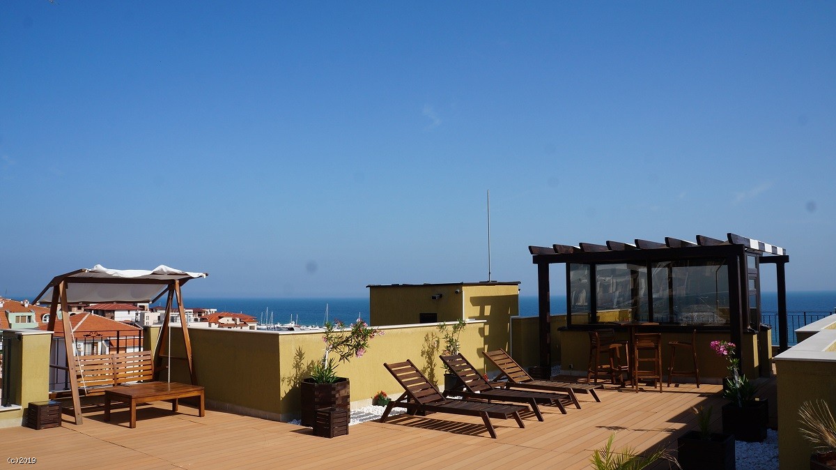 Шикарный пентхаус в 100 м от пляжа с панорамным видом на море